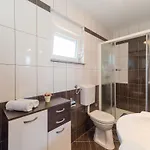 Appartamento Hudic 1 By Interhome *